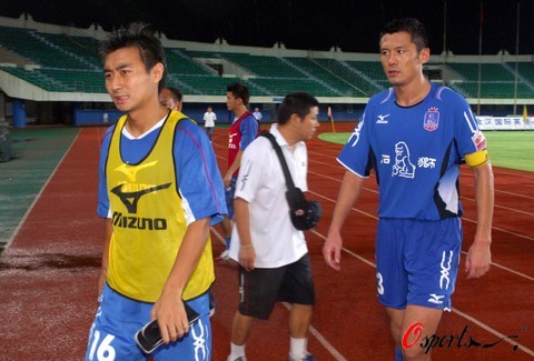 图片报：德国应征召门兴门将尼古拉斯，后者近5场德甲仅失1球（图片报建议德国队征召门兴门将尼古拉斯：其近5场德甲仅丢1球）